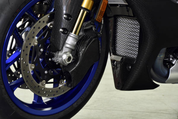 15～YZF-R1Mブレーキエアダクト、'17～YZF-R1/R6ブレーキエアダクト