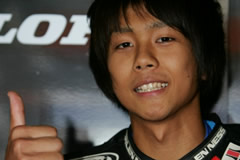 山崎選手