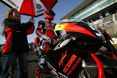 山崎選手