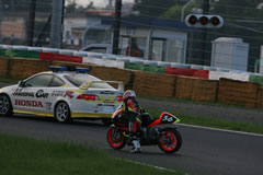 山崎選手